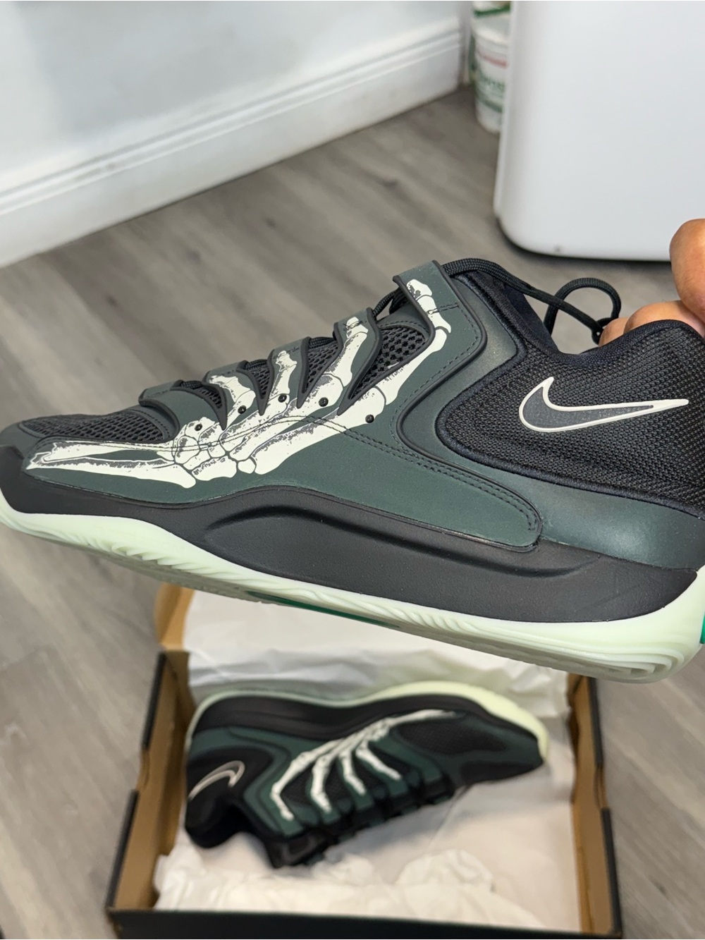 Nike KD18 SE Green & Black Skeletal Graphic Athletic Sneakers image 2
